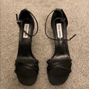 Steve Madden Black Open toe